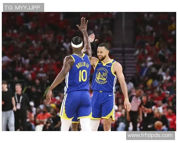 勇士主场迎战灰熊展现强大实力争夺胜利荣耀